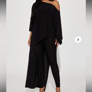 Elegant Black Off-Shoulder Legging Set